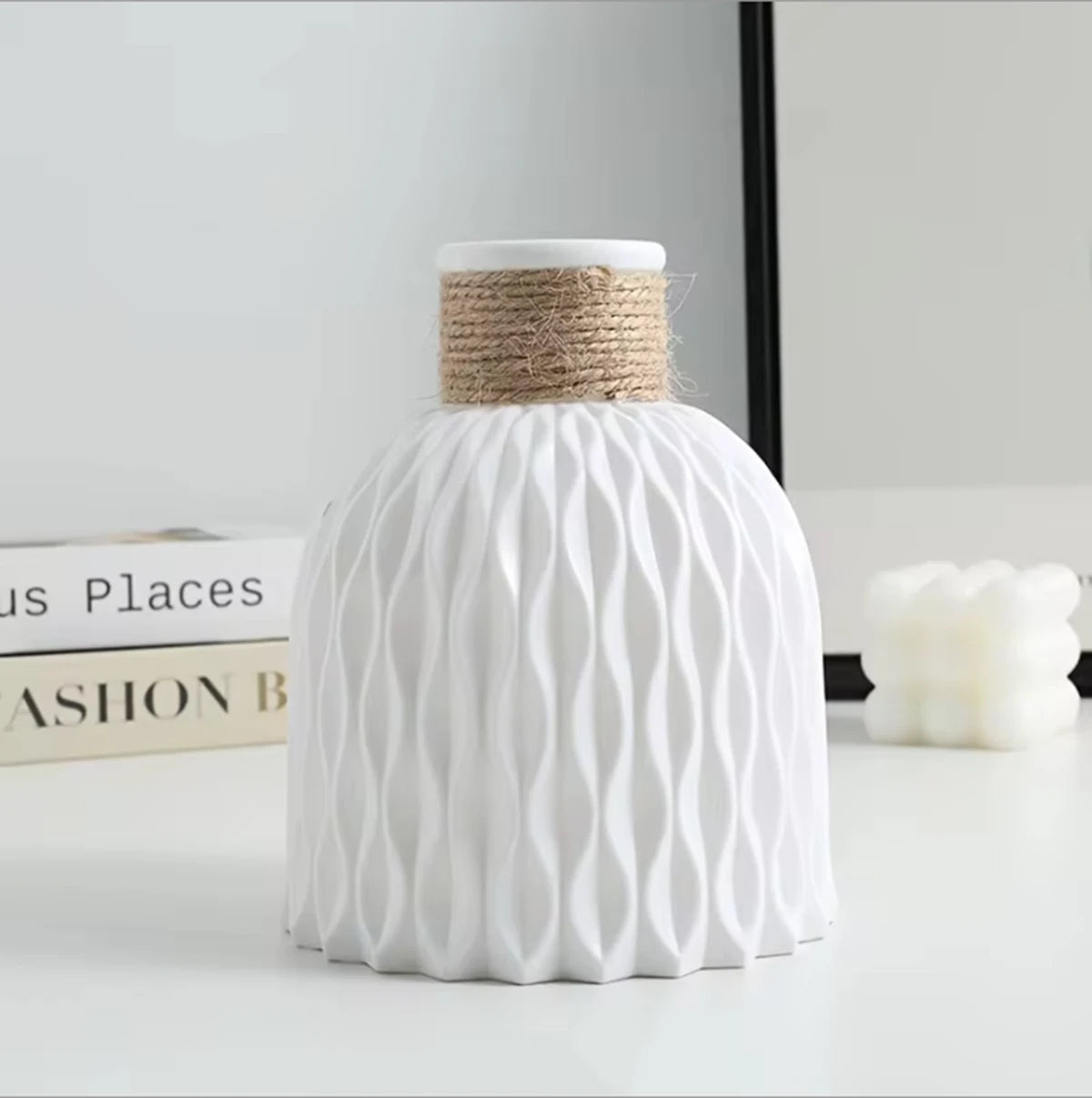 Nordic Wave Vase