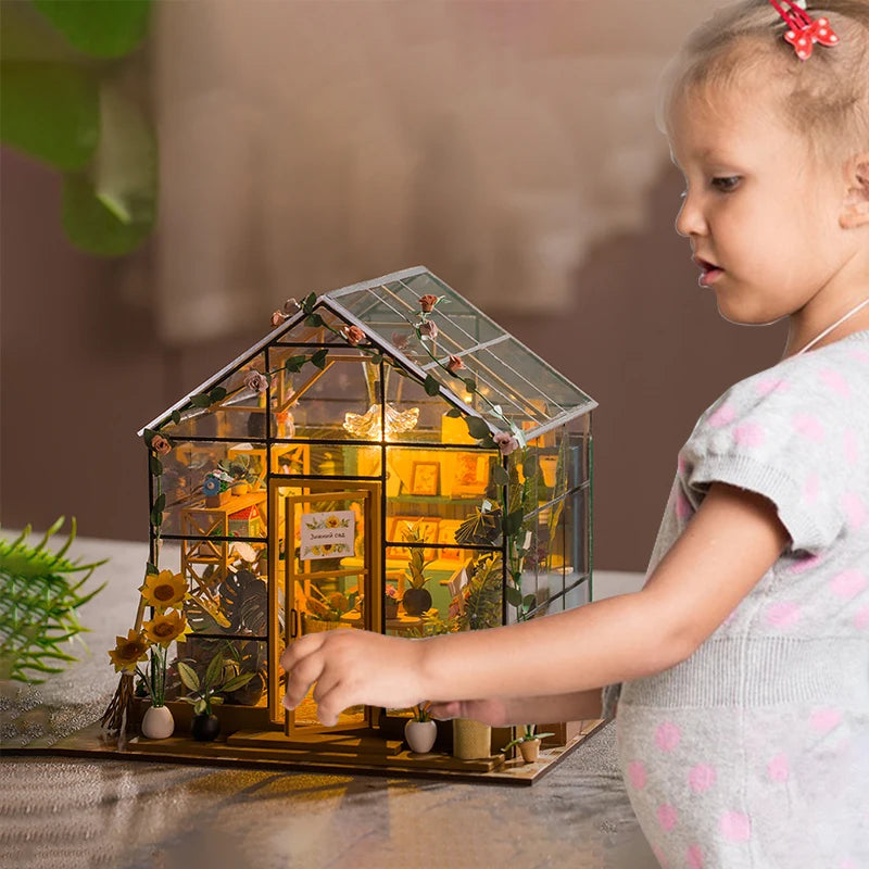 NoeluxeTM DIY Flower Dollhouse Kit