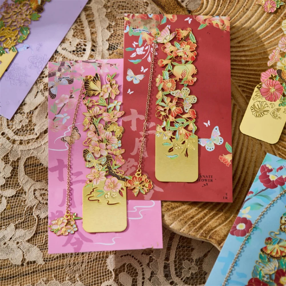 Retro Chinese Floral Metal Bookmark