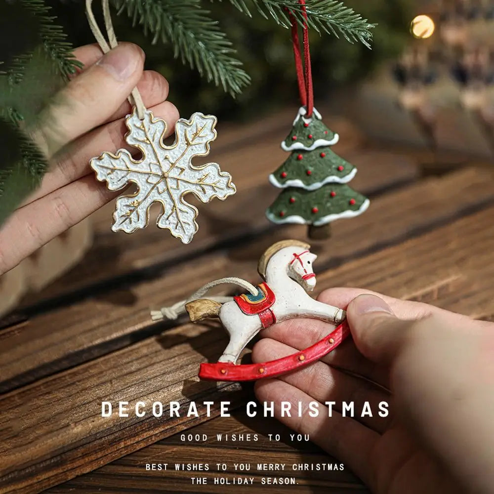 Christmas Resin Horse Pendant Ornament