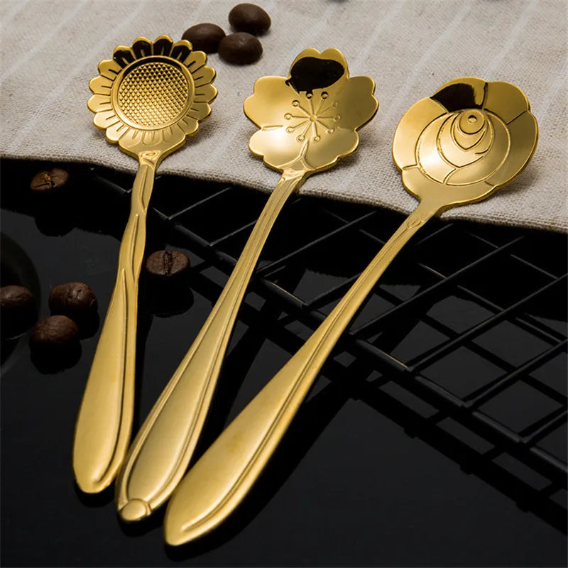 Stainless Steel Flower Spoon Set (8pcs)