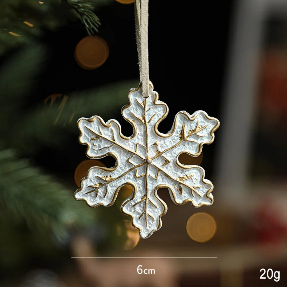 Christmas Resin Horse Pendant Ornament
