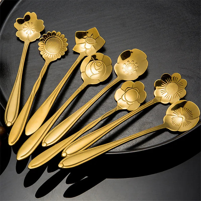 Stainless Steel Flower Spoon Set (8pcs)