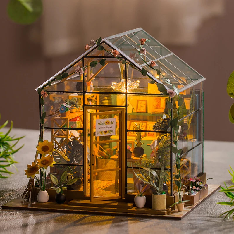NoeluxeTM DIY Flower Dollhouse Kit