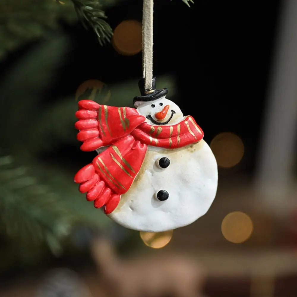 Christmas Resin Horse Pendant Ornament