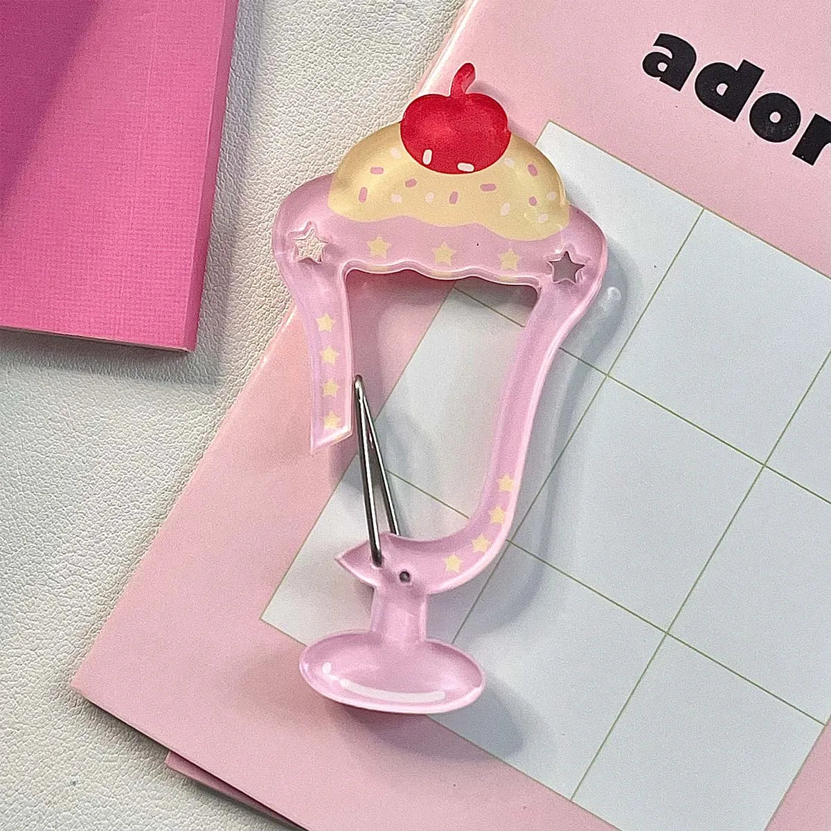 WAKAWAKA Acrylic Charm Keychain