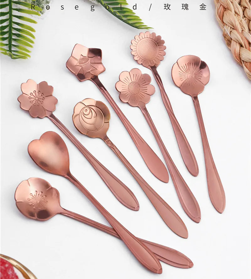 Stainless Steel Flower Spoon Set (8pcs)