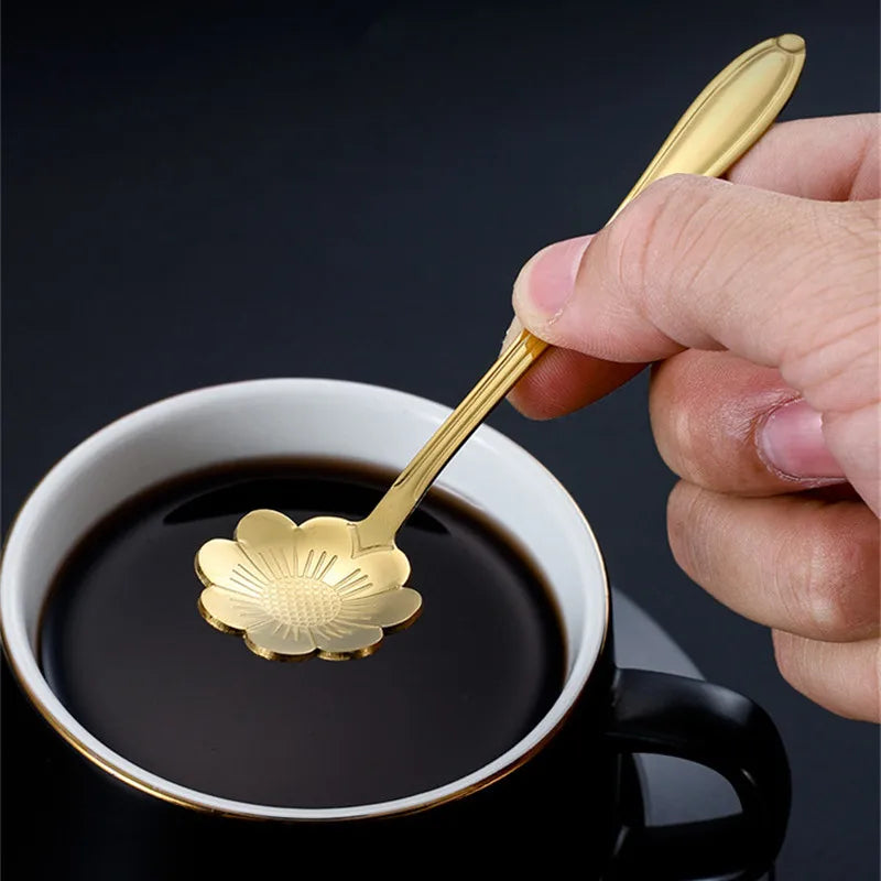 Stainless Steel Flower Spoon Set (8pcs)