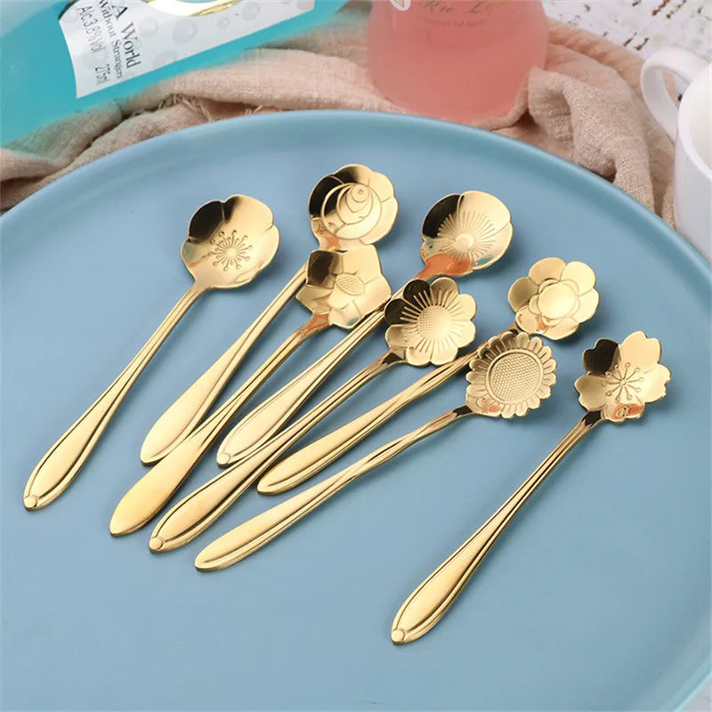 Stainless Steel Flower Spoon Set (8pcs)