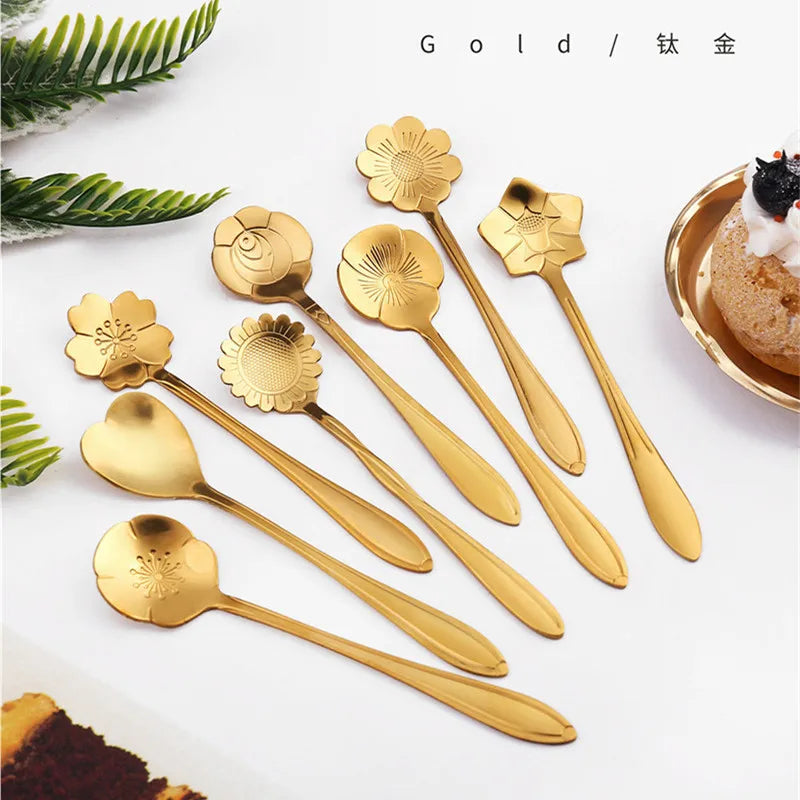 Stainless Steel Flower Spoon Set (8pcs)